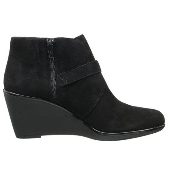Clarks Women's Daylily Surety Wedge Boot - Picture 2 of 7
